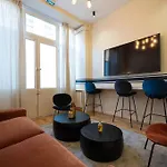 Lovely Flat In Eiffel Tower Area